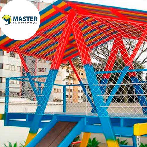 imagem de redes de proteção para playgrounds